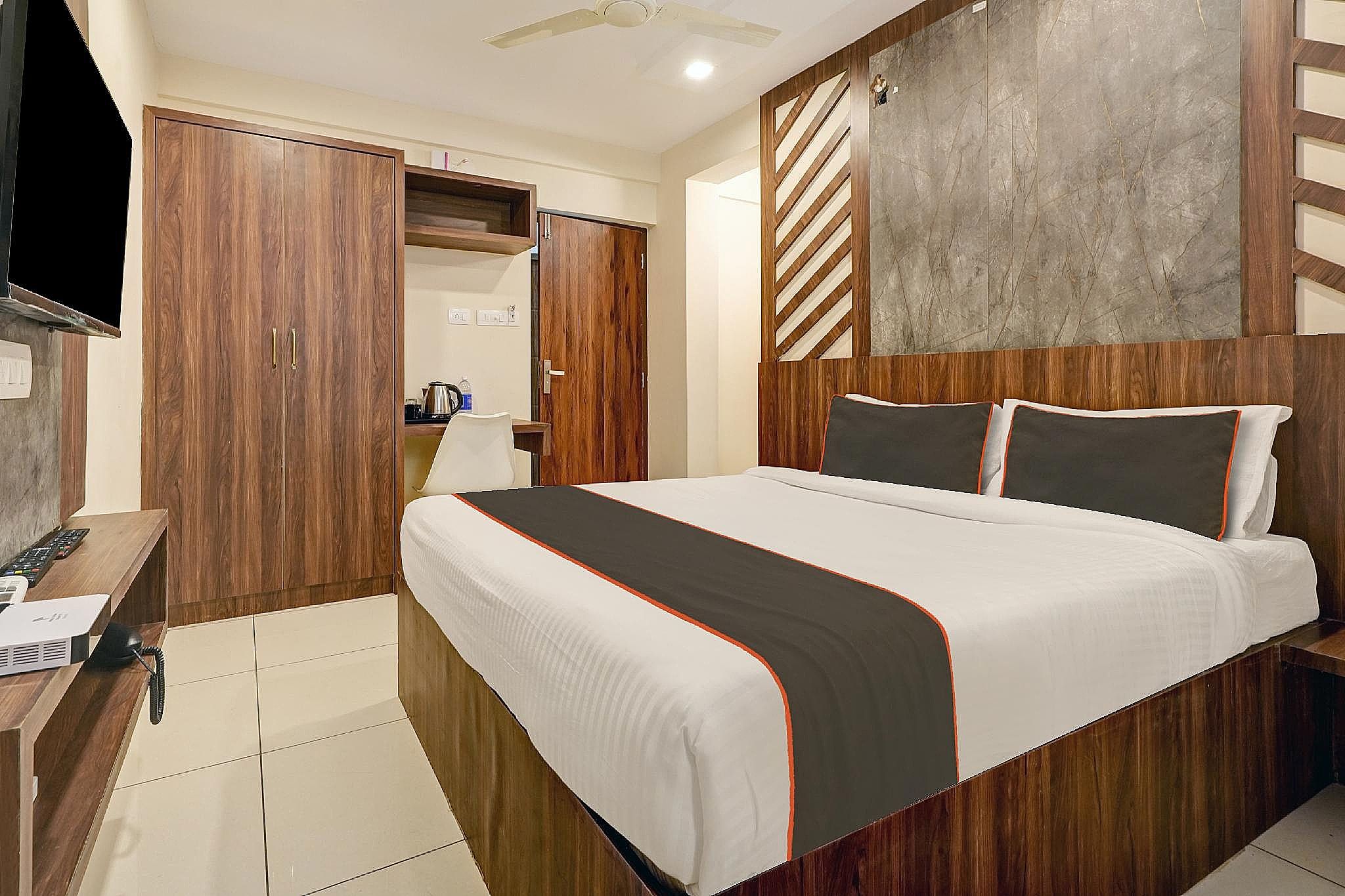 GYPSY HOTEL CUSAT Standard Room
