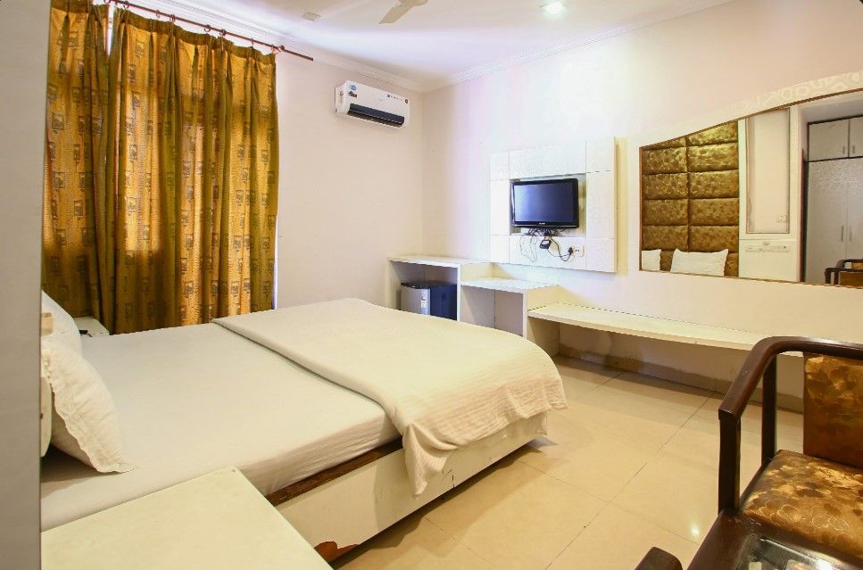 Super Deluxe Room