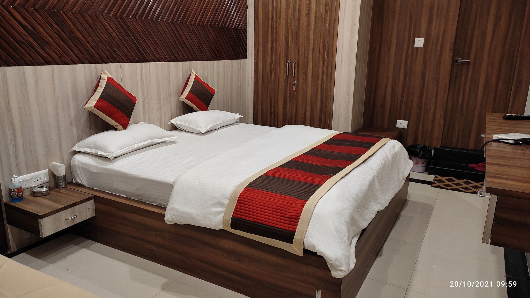 Superior Double Bed Room Ac