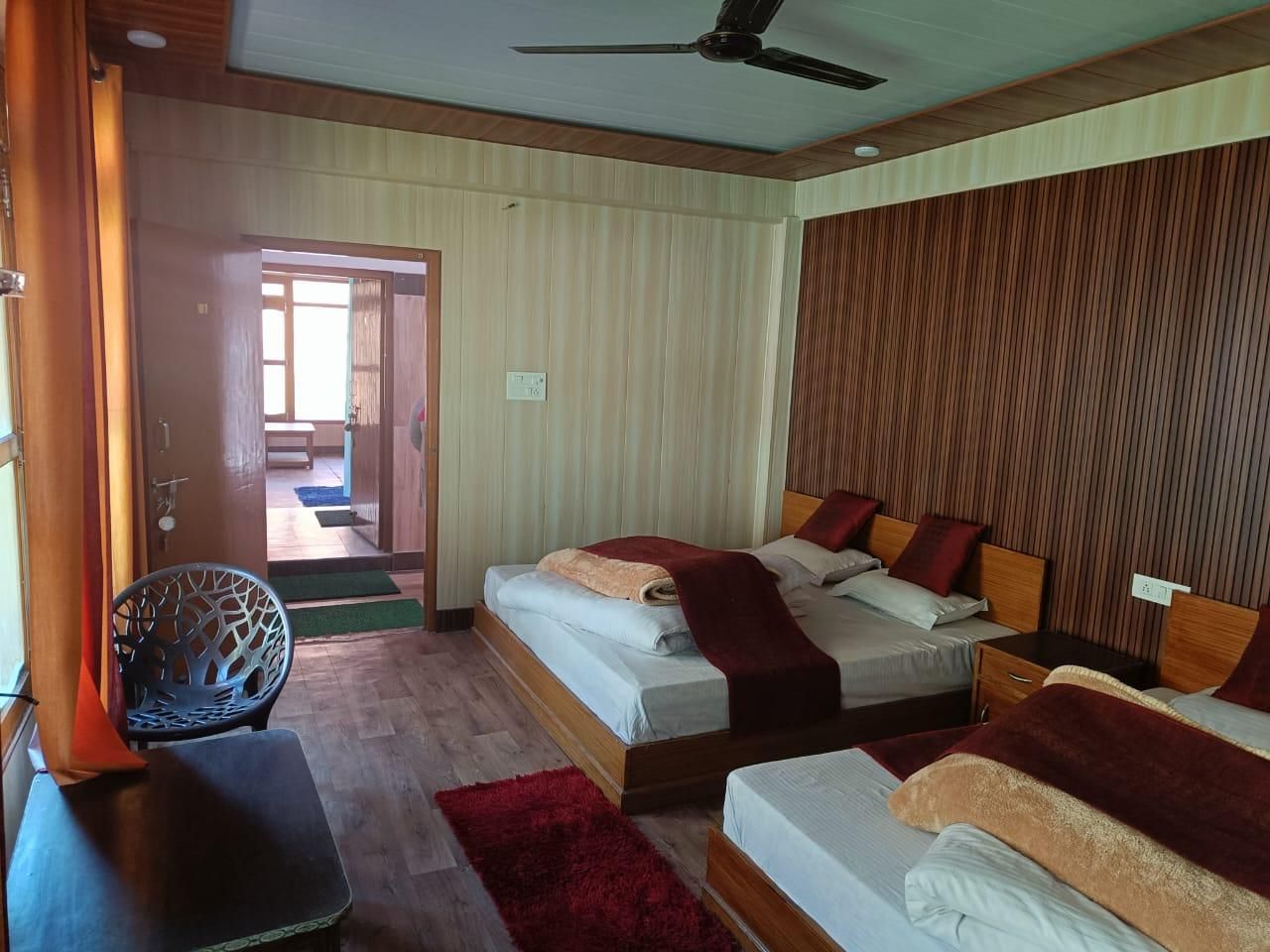 Super Deluxe Room