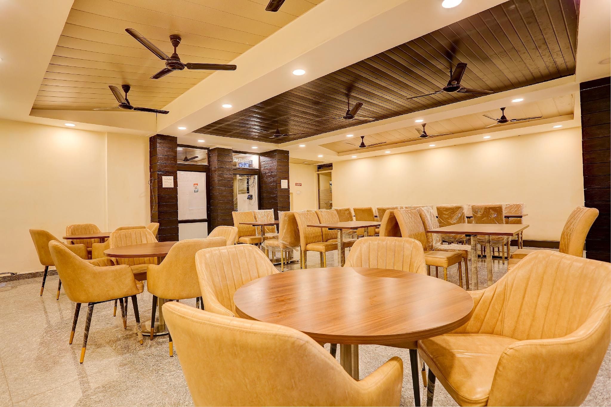 Food & Dining