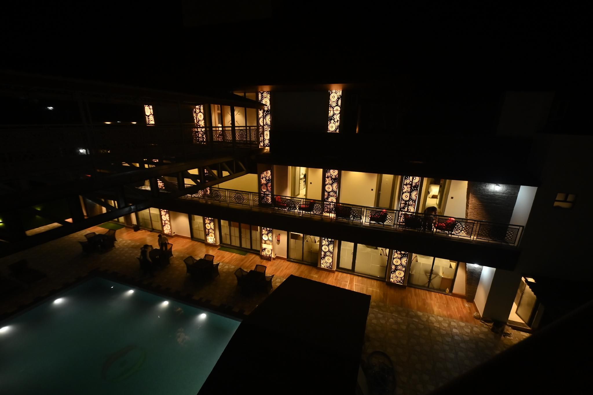 Swimming pool