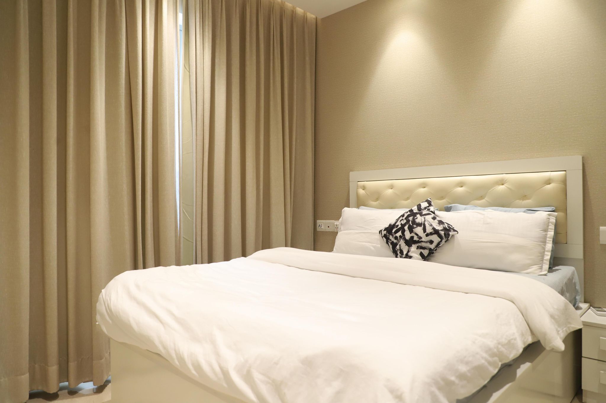 Zenia Luxury Suites and Serviced Apartments One Bedroom Apartment