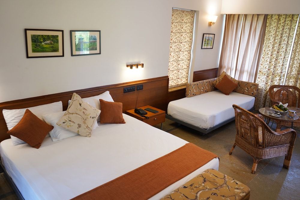 Village Machaan Resort Luxury Villa