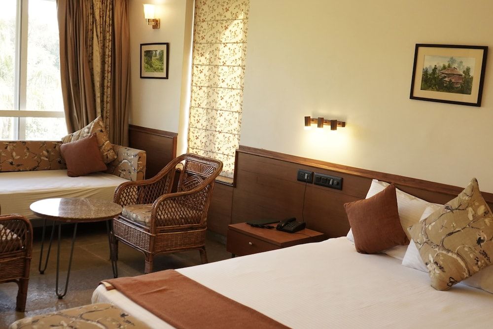 Village Machaan Resort Luxury Villa 3