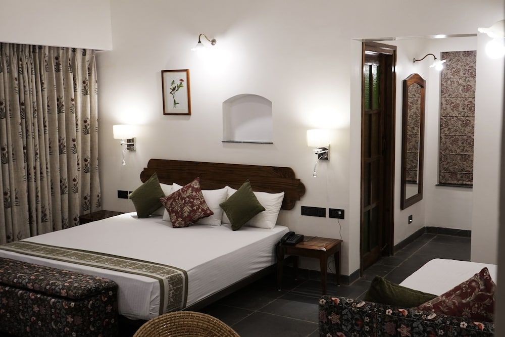 Village Machaan Resort Comfort Villa 5