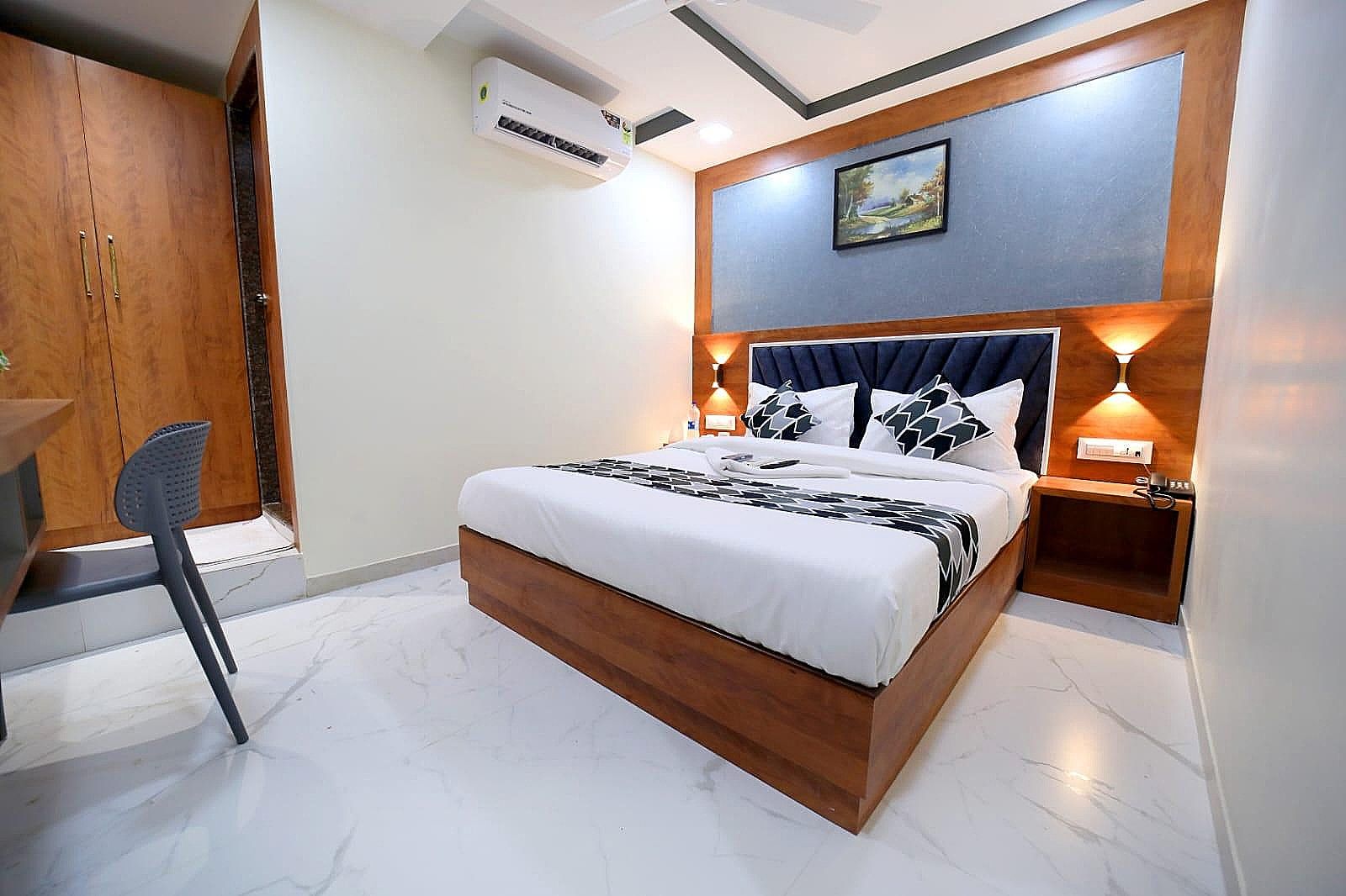 Nm Hotel