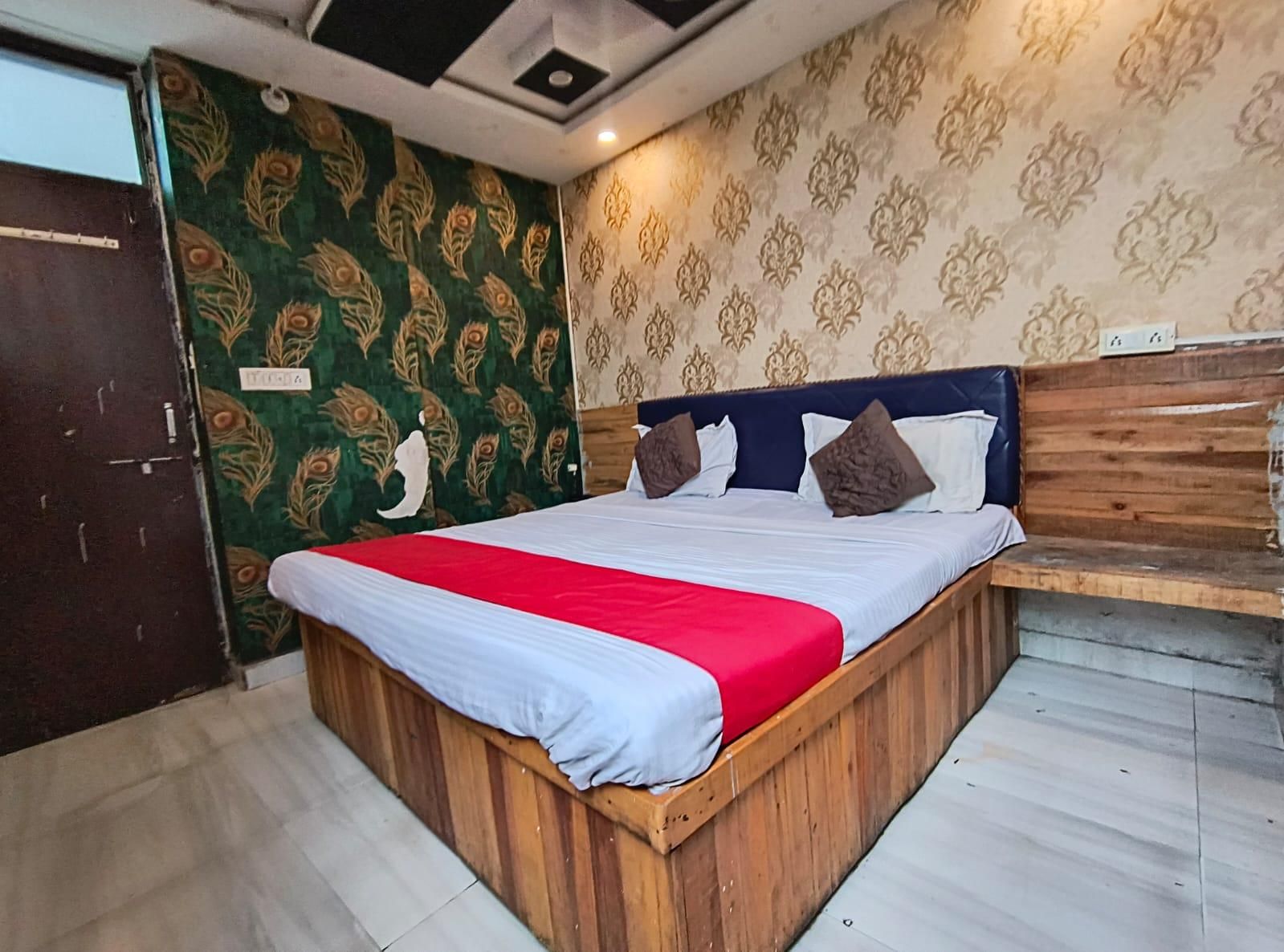 Udgam Hotels & Resort Standard Room 2