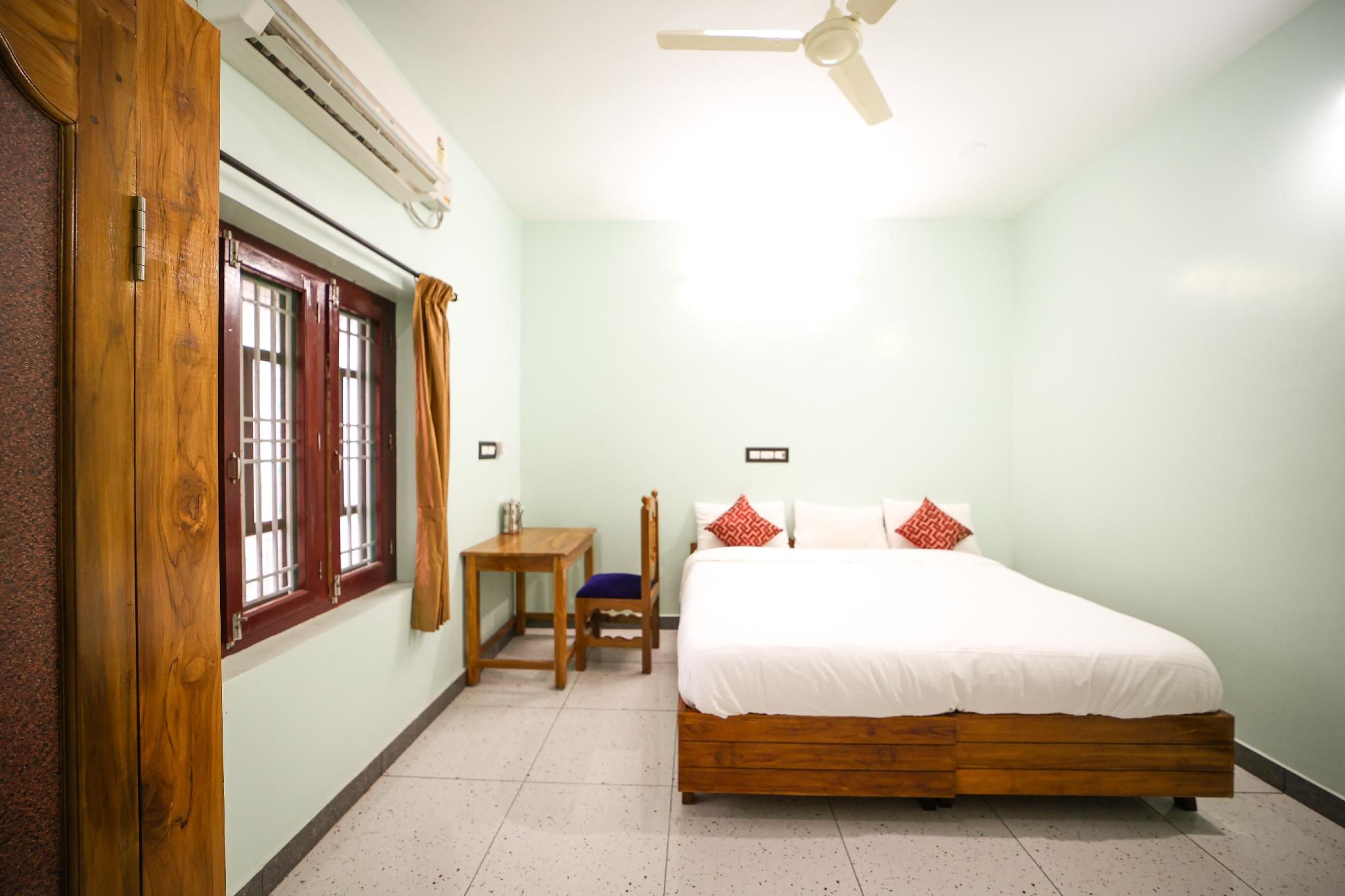 Suite Room without Kitchenette