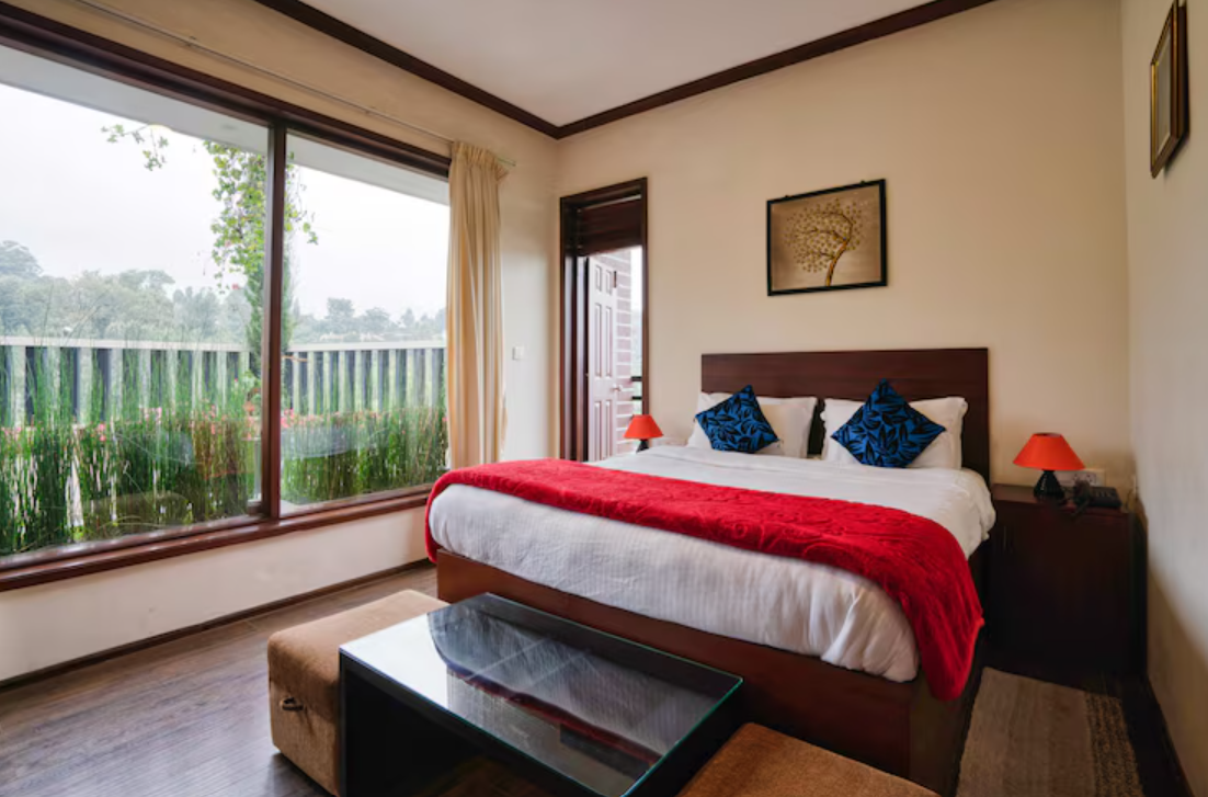 Deluxe Room with Balcony