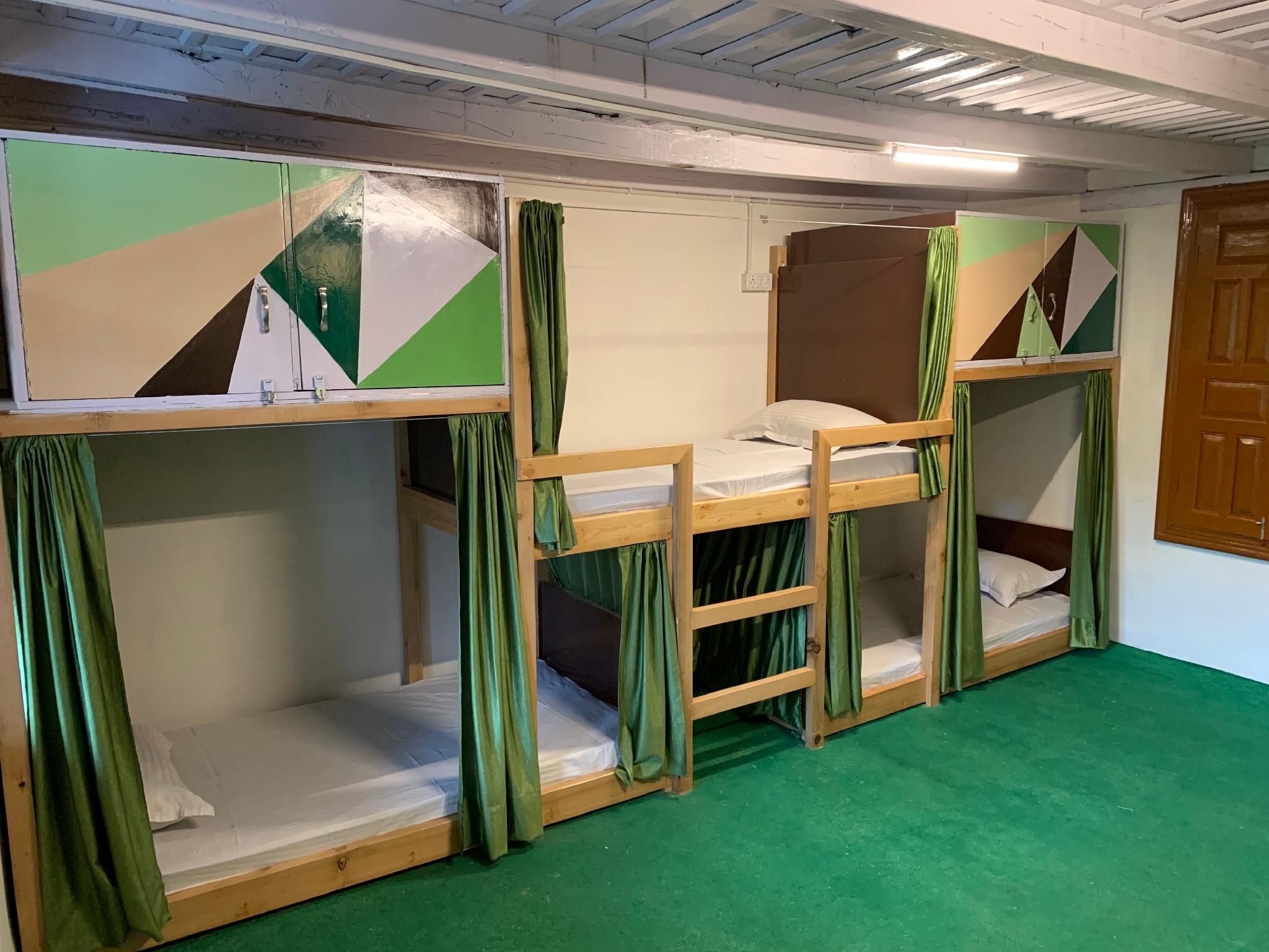 6-Bed Female Dormitory Room