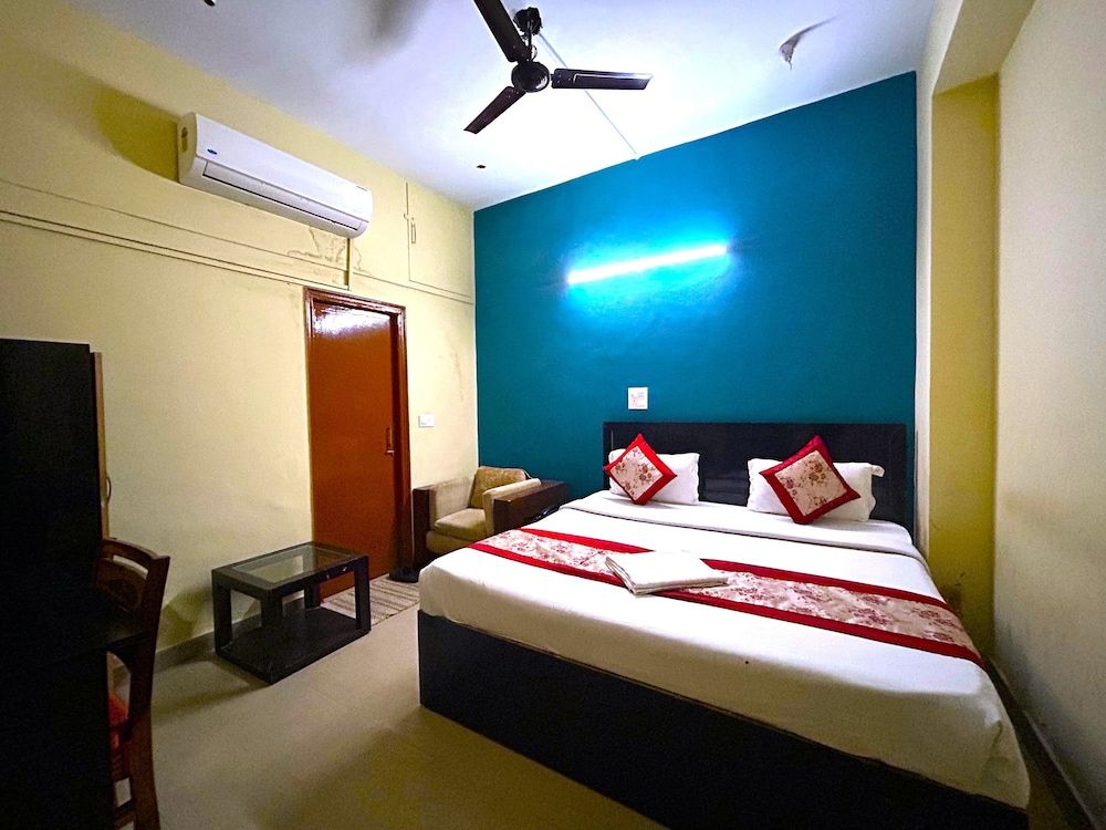 Mehak Palace Deluxe Room