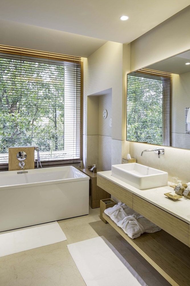 Six Senses Vana - A Wellness Retreat Suite (Forest)