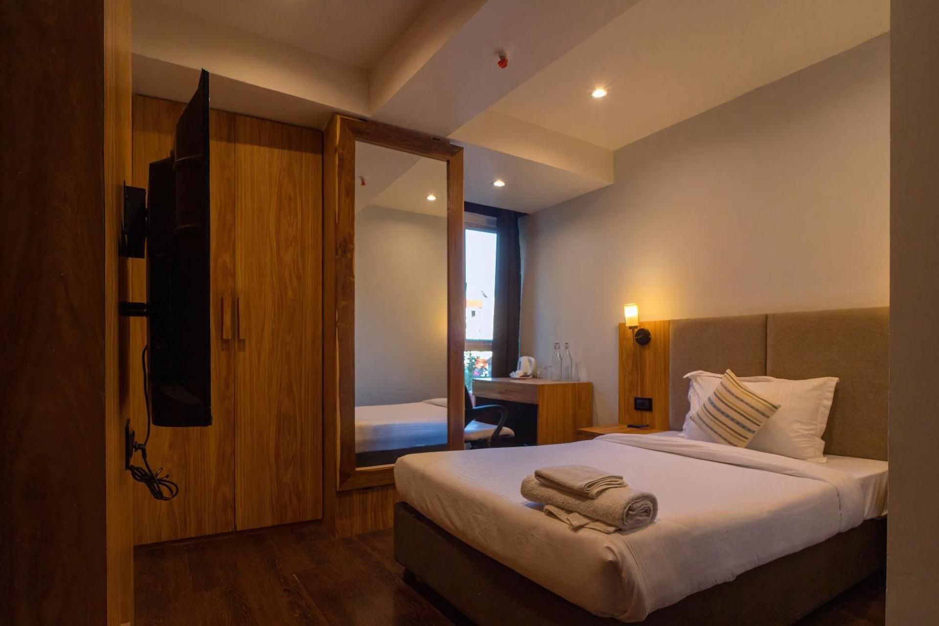 Deluxe Superior Room