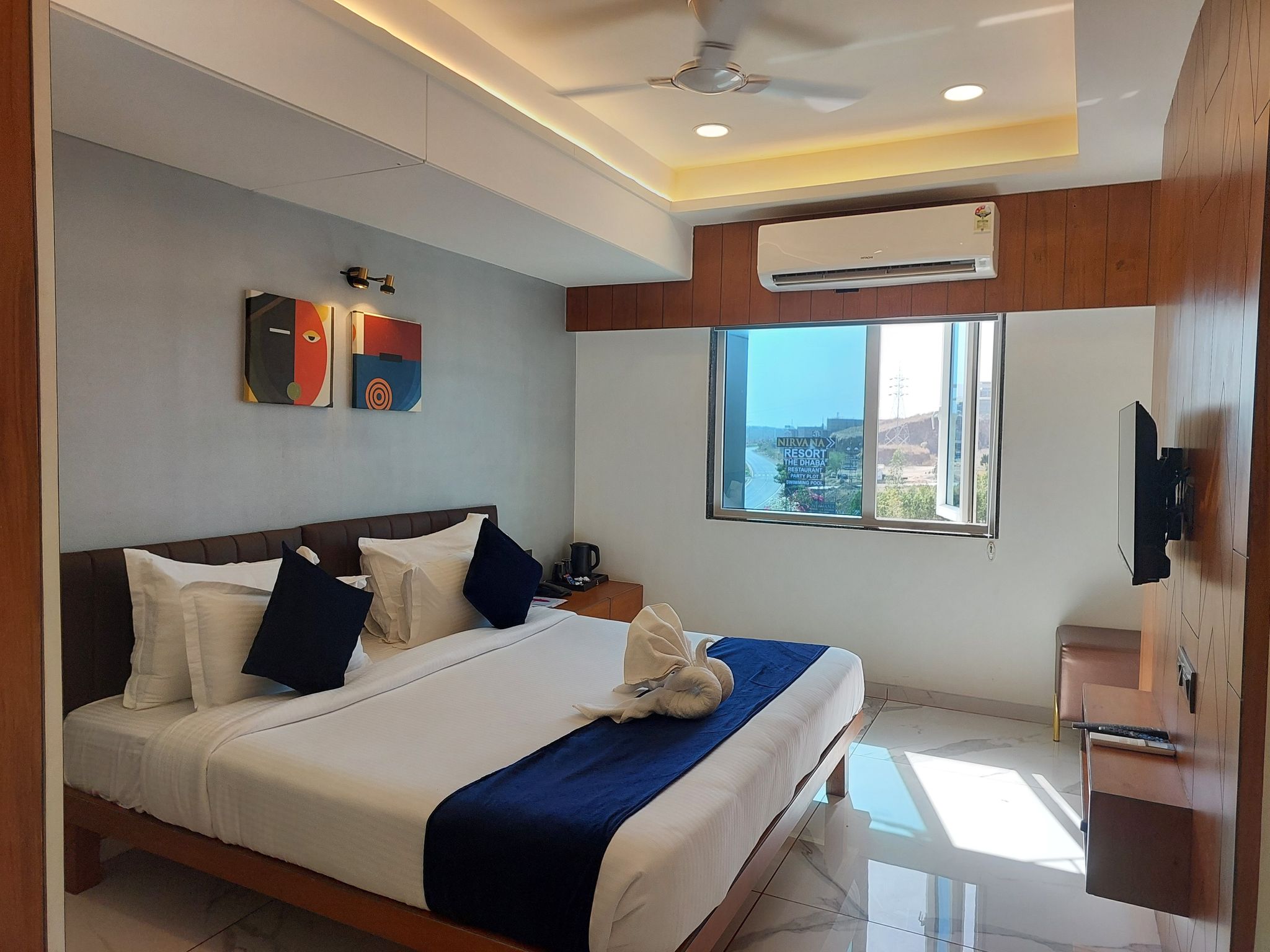 Superior Room with Balcony