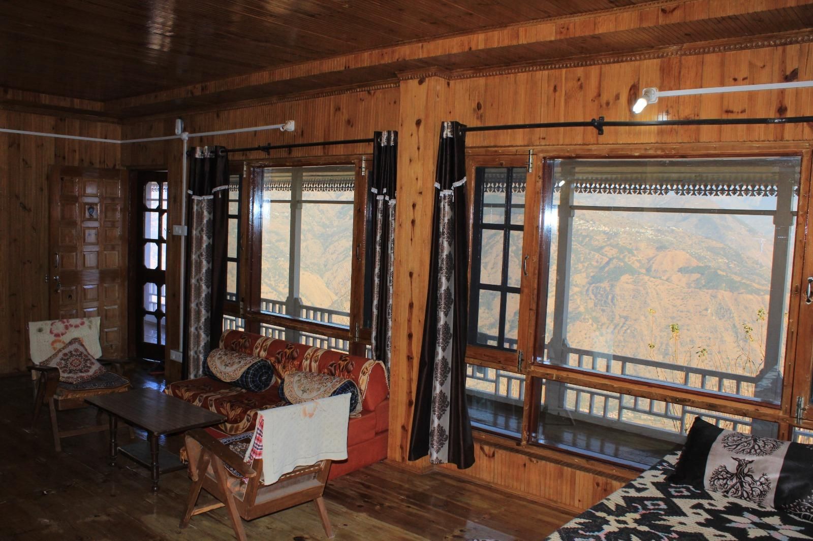 Premium Family Suite