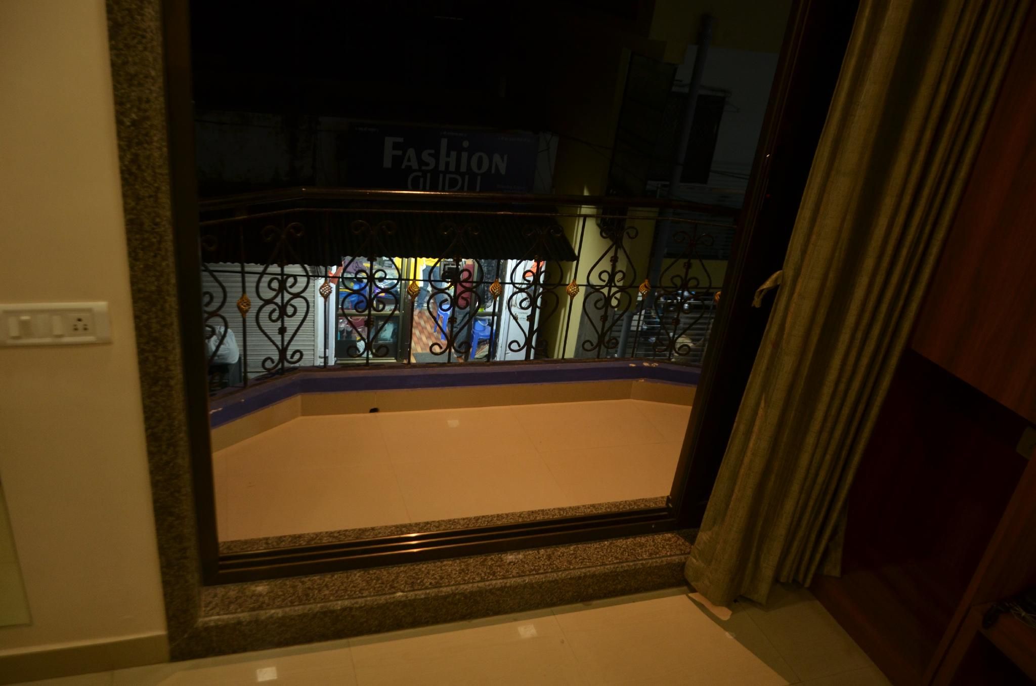 Super Deluxe Room with Balcony