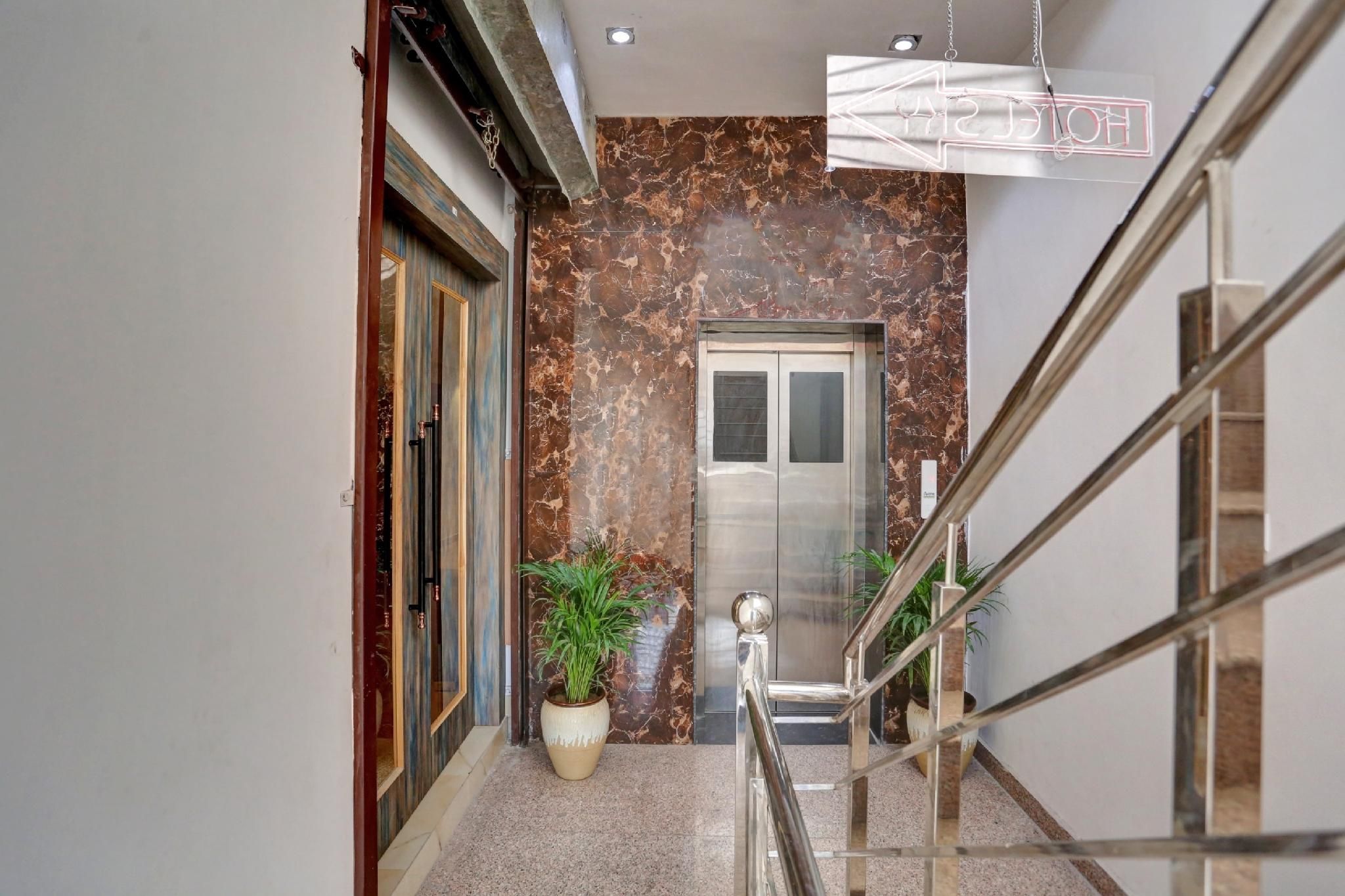 Super Collection O Sky Hotel