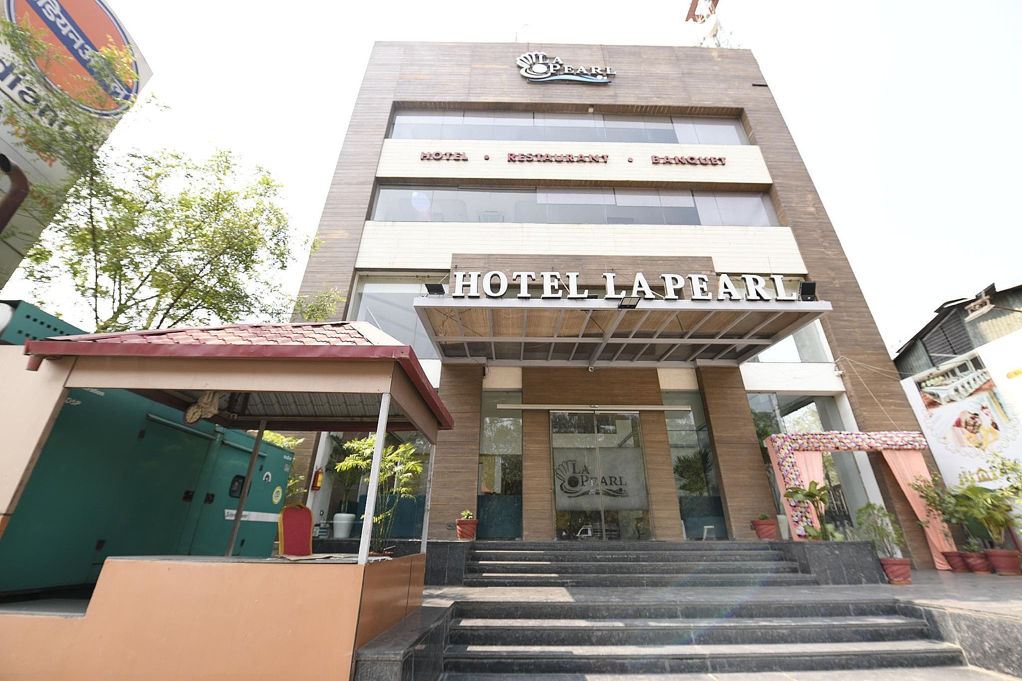 Hotel LA PEARL, Bhopal