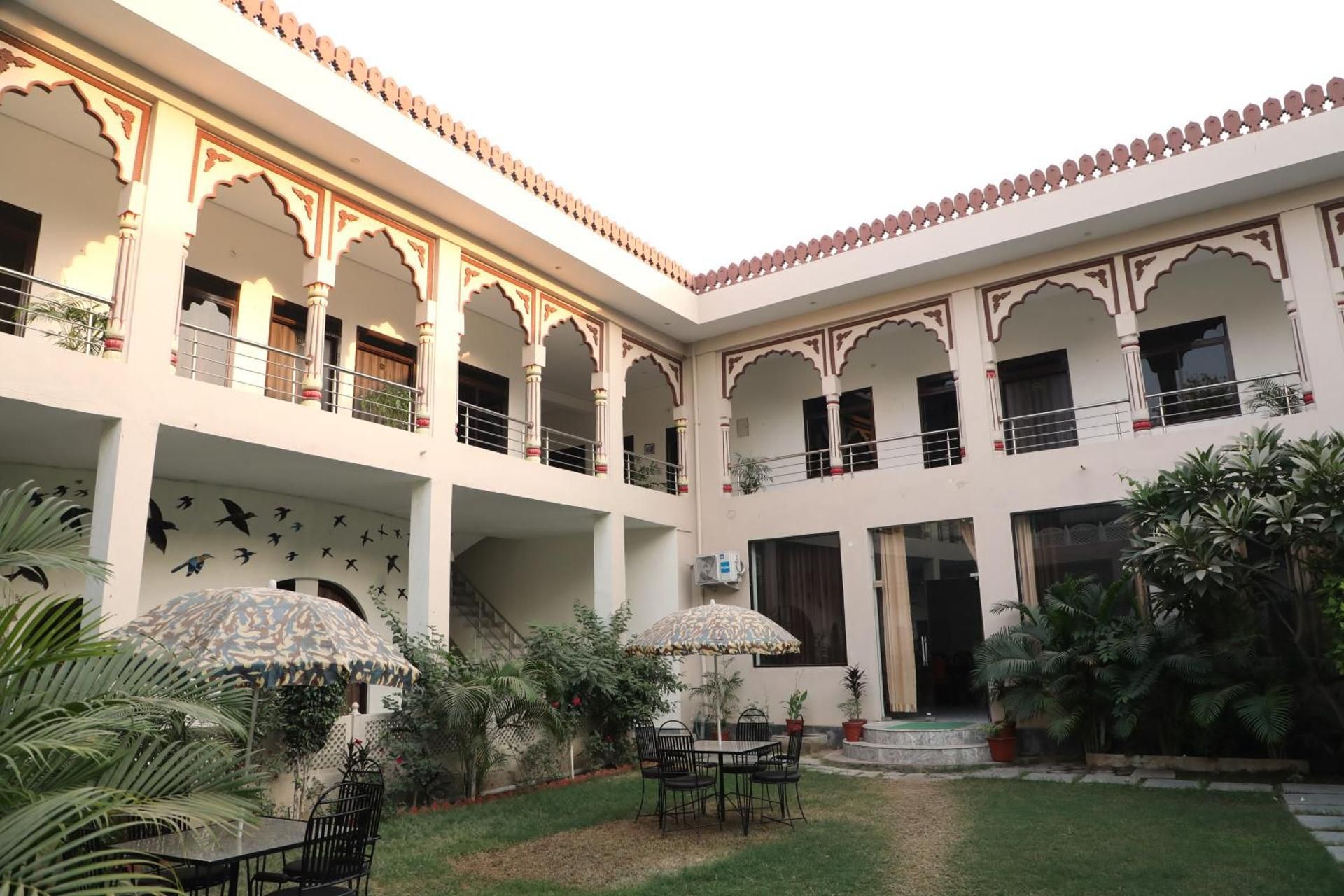 Hotel Ranthambore Resort