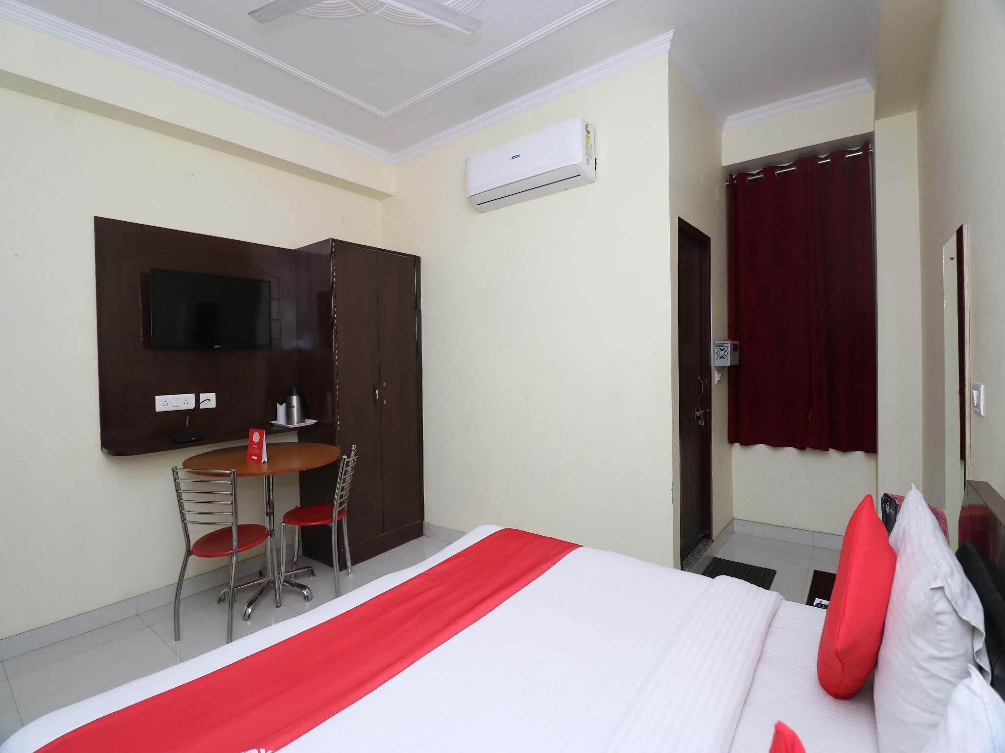 Family AC Deluxe Cottage