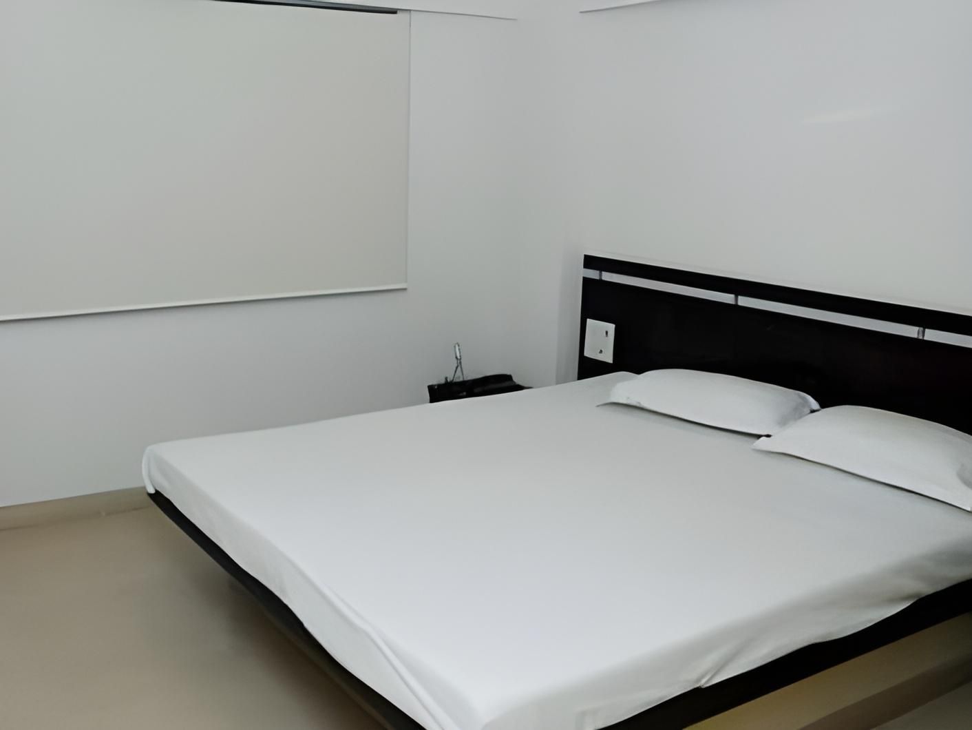 Deluxe Double Bed