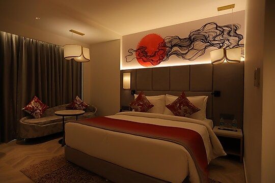 1 King Bed, Premium Room, Non Smoking