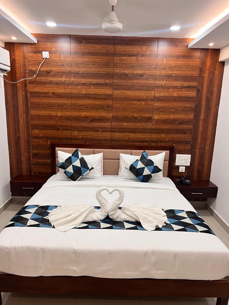 Blizz Regency Deluxe AC 2