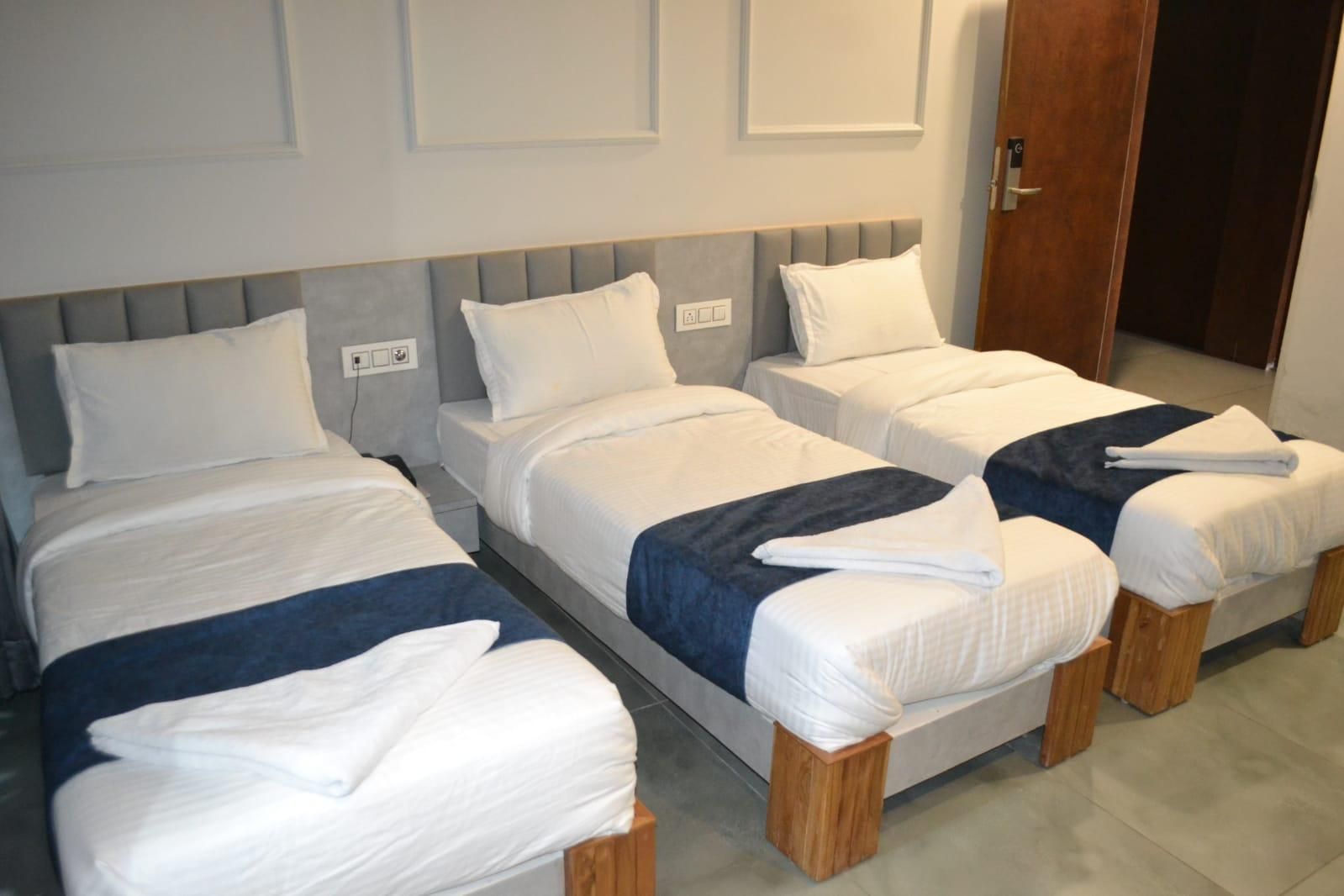 Executive Suite with Kitchenette