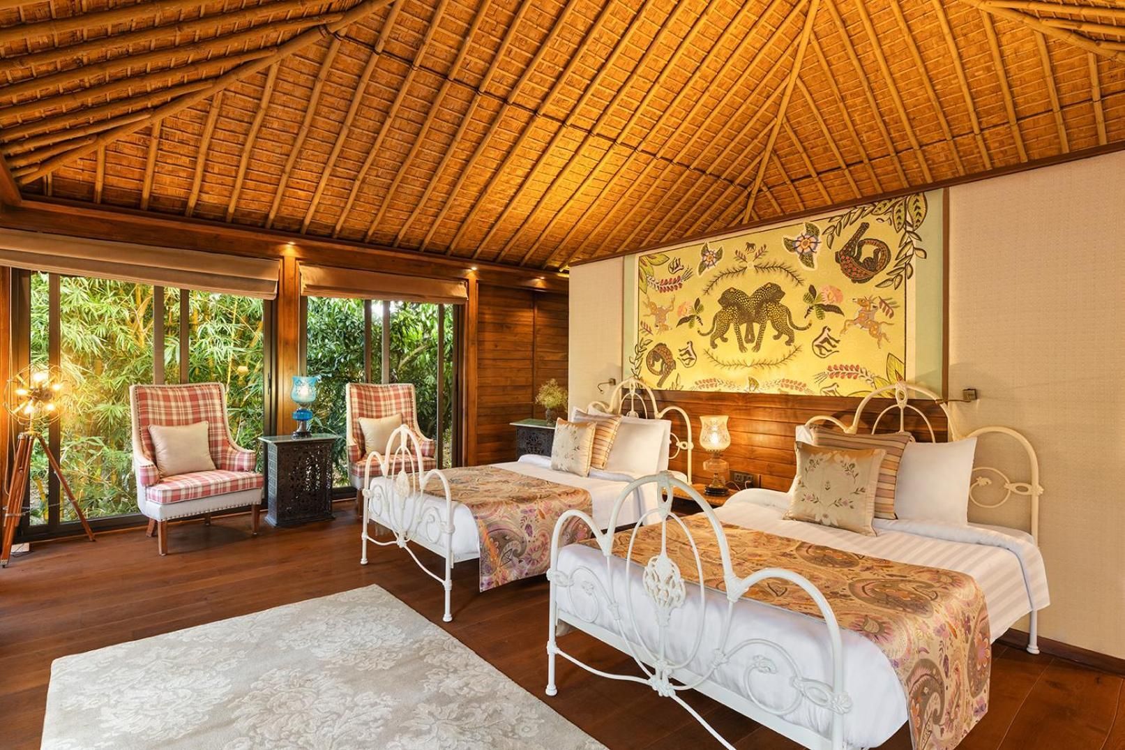 SeleQtions Villa With Twin Bed