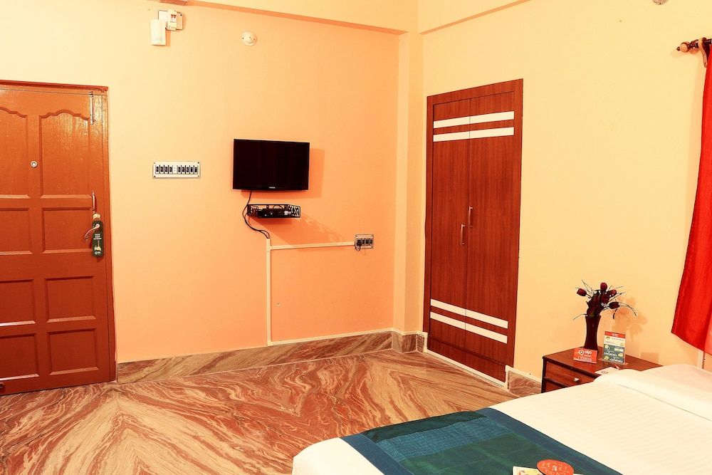 OYO 1059 near Ruby Hospital Standard Double or Twin Room, 1 Double Bed, Private Bathroom 12