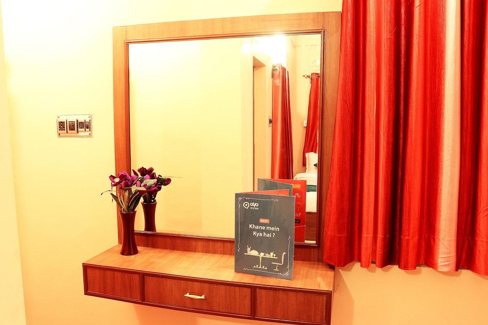 OYO 1059 near Ruby Hospital Standard Double or Twin Room, 1 Double Bed, Private Bathroom 6
