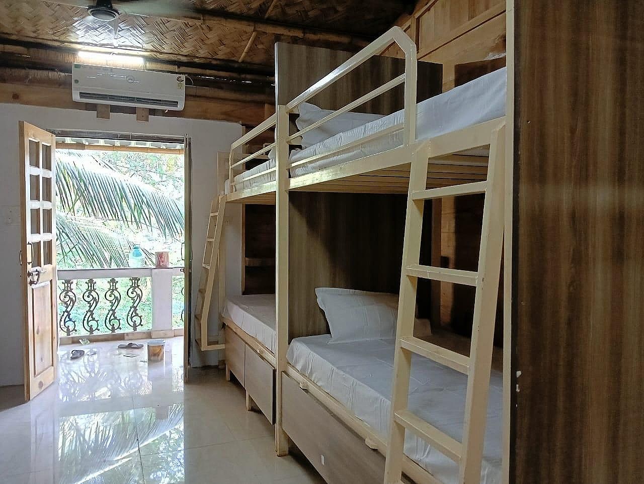 Bunk Bed in Male Dormitory Room - 8 Beds