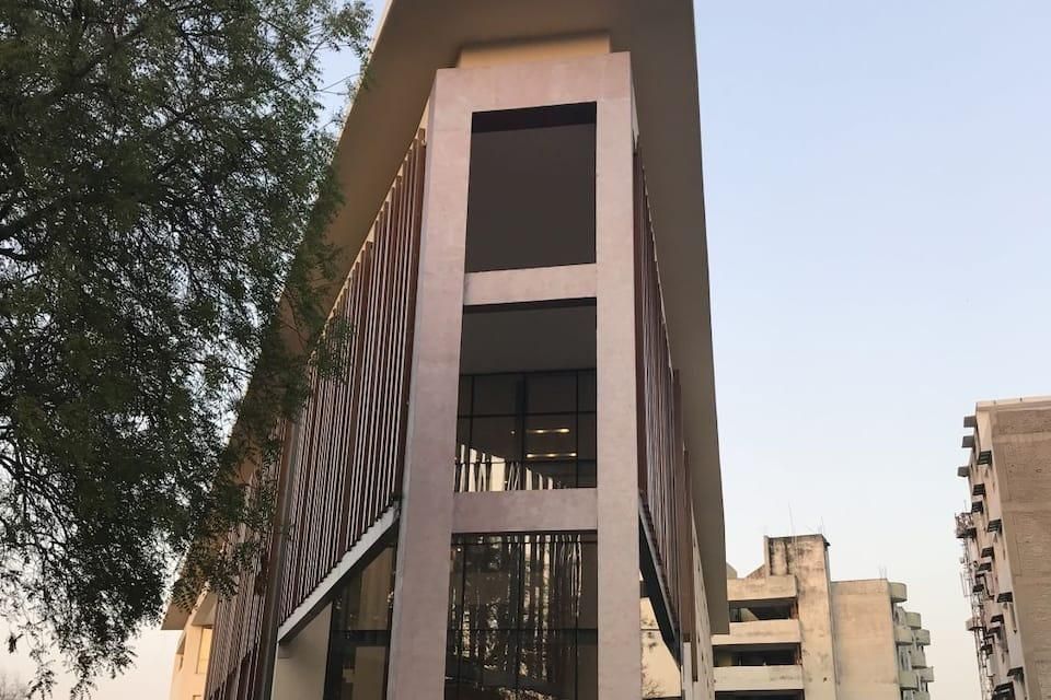 Heaven View Clarks Inn, Kanpur