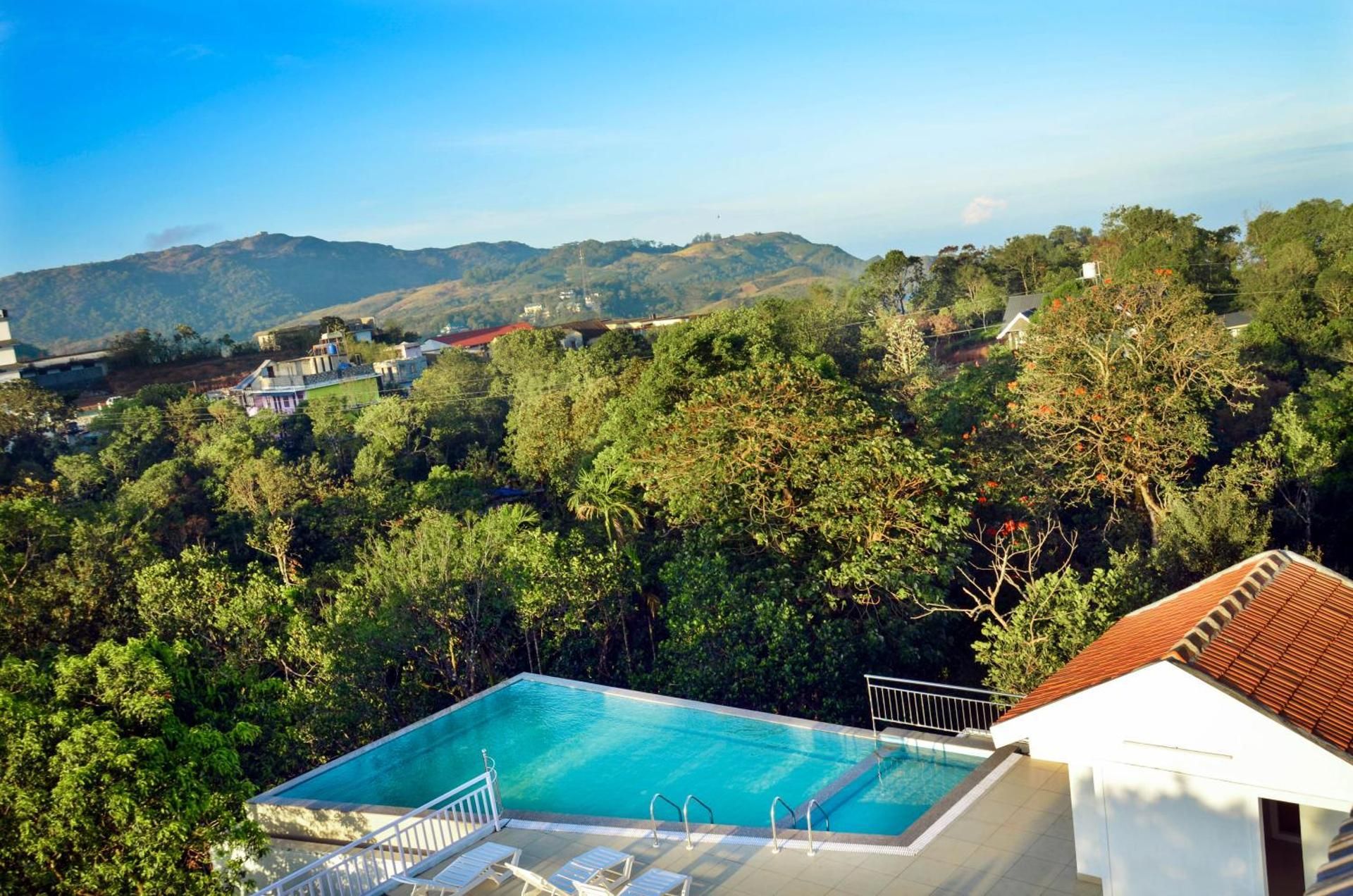 Chillax Vagamon Three-Bedroom Apartment 3