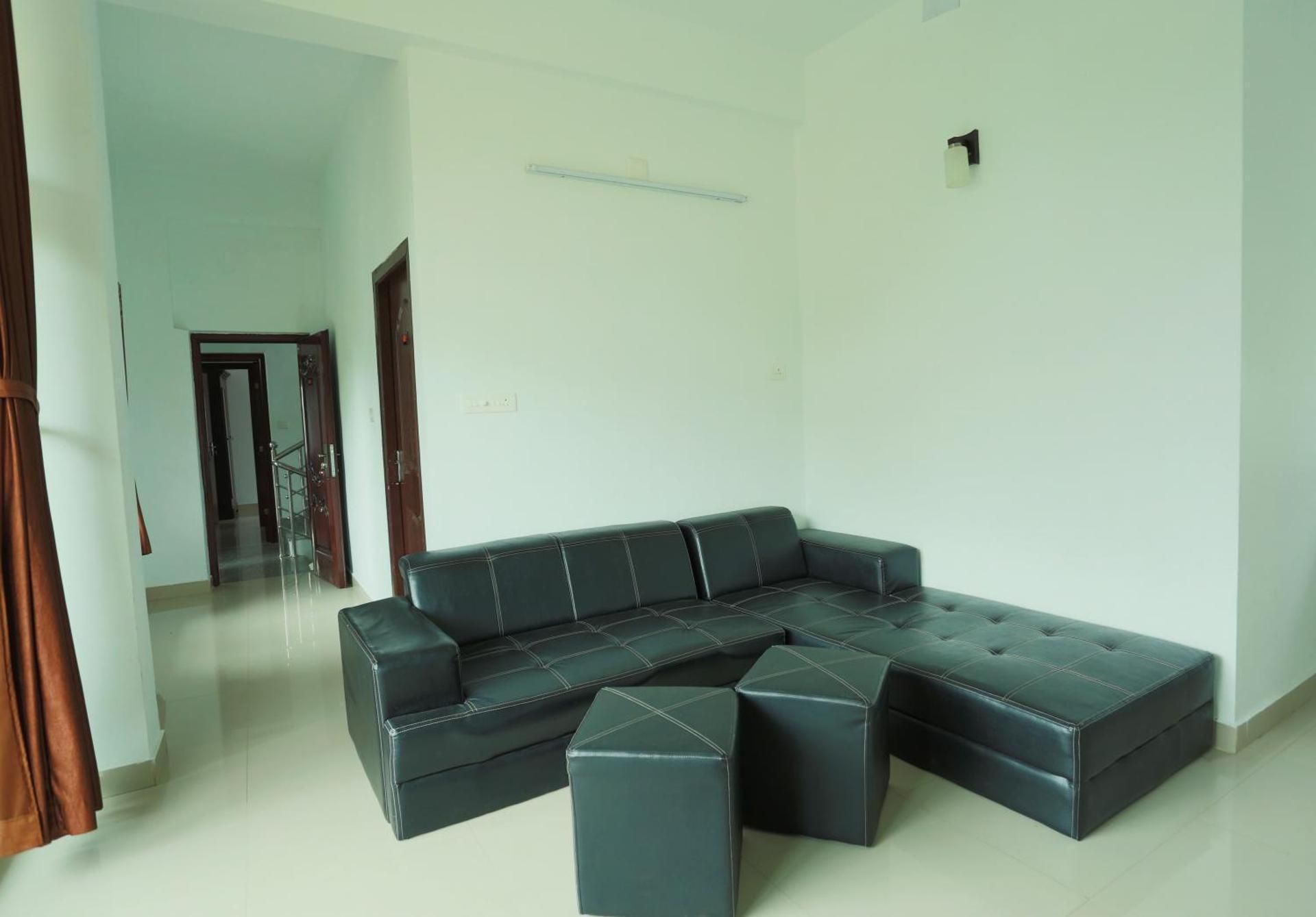 Chillax Vagamon Two-Bedroom Apartment 3