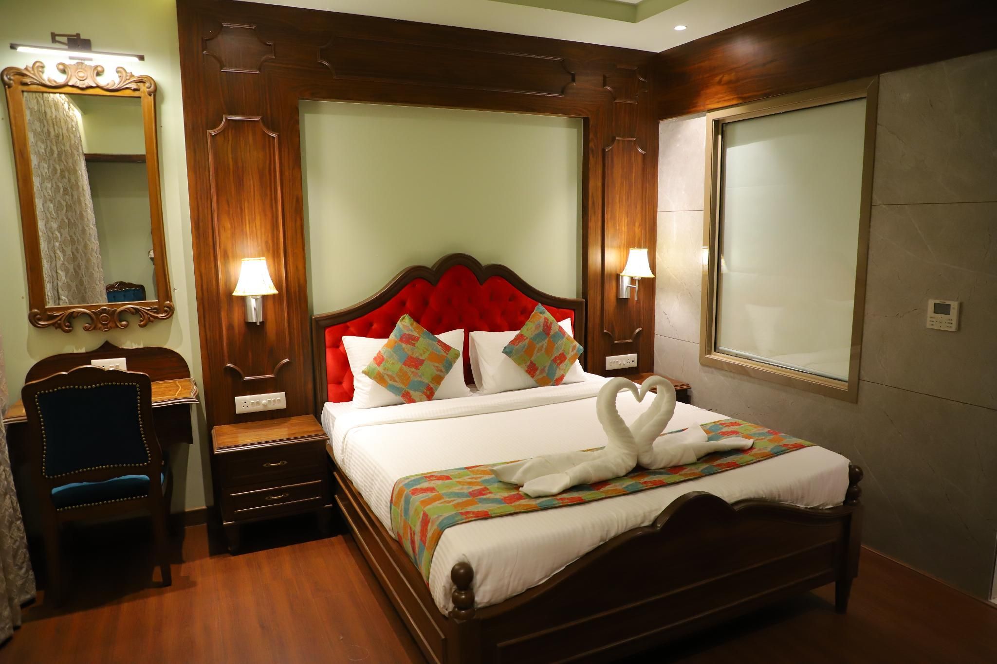 Executive Suite City view