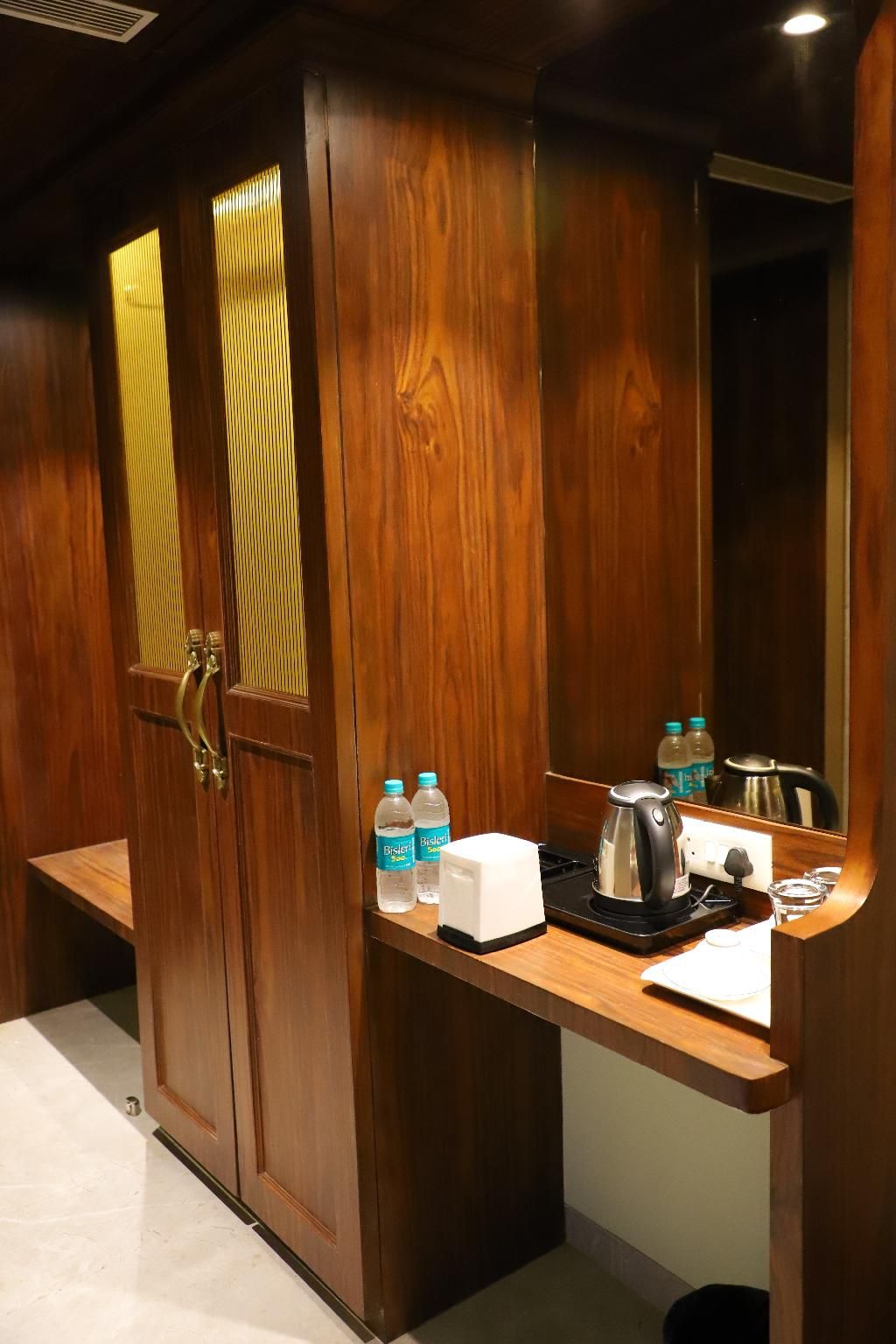 Executive Suite City view