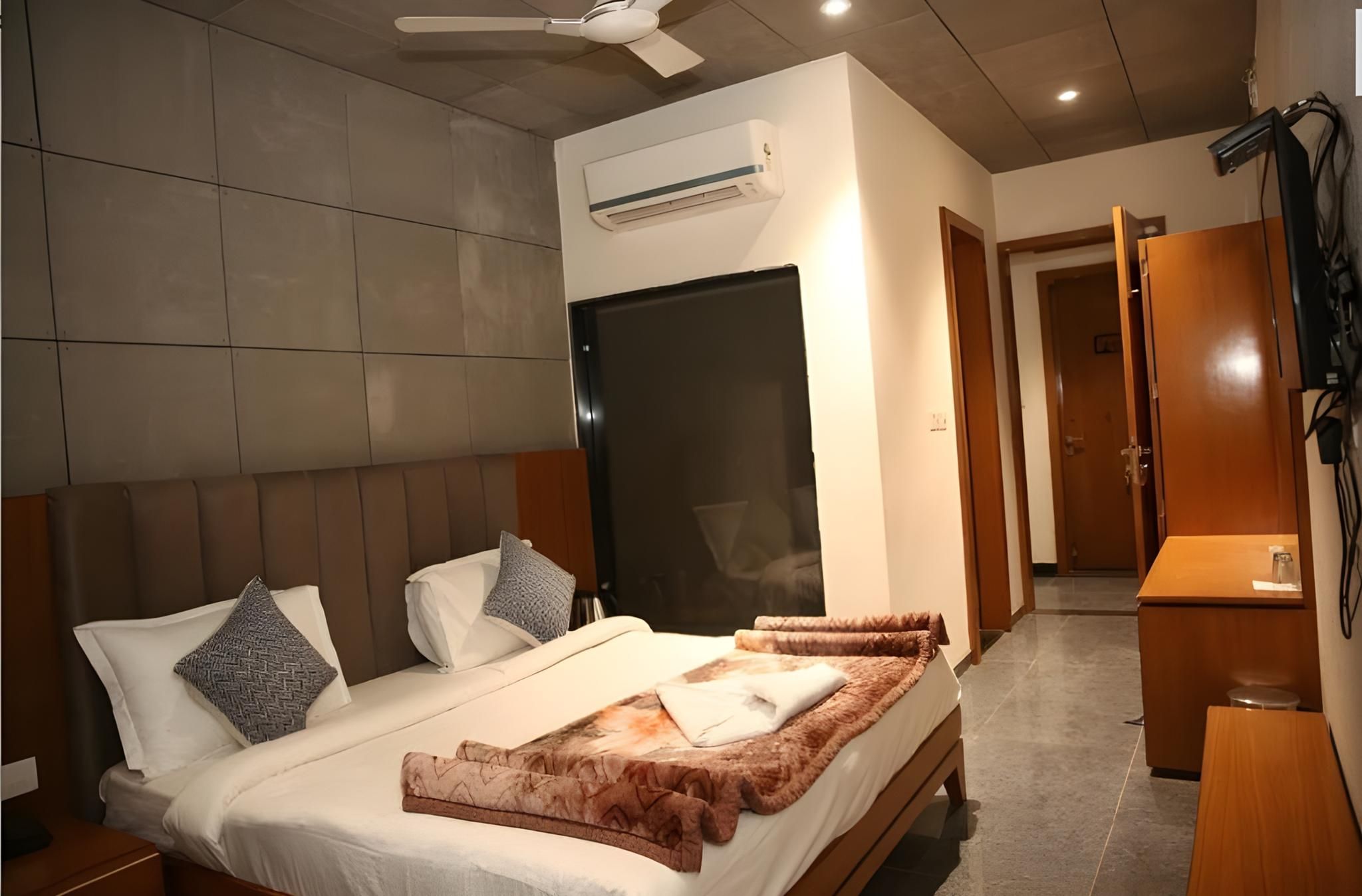 Premium Suite