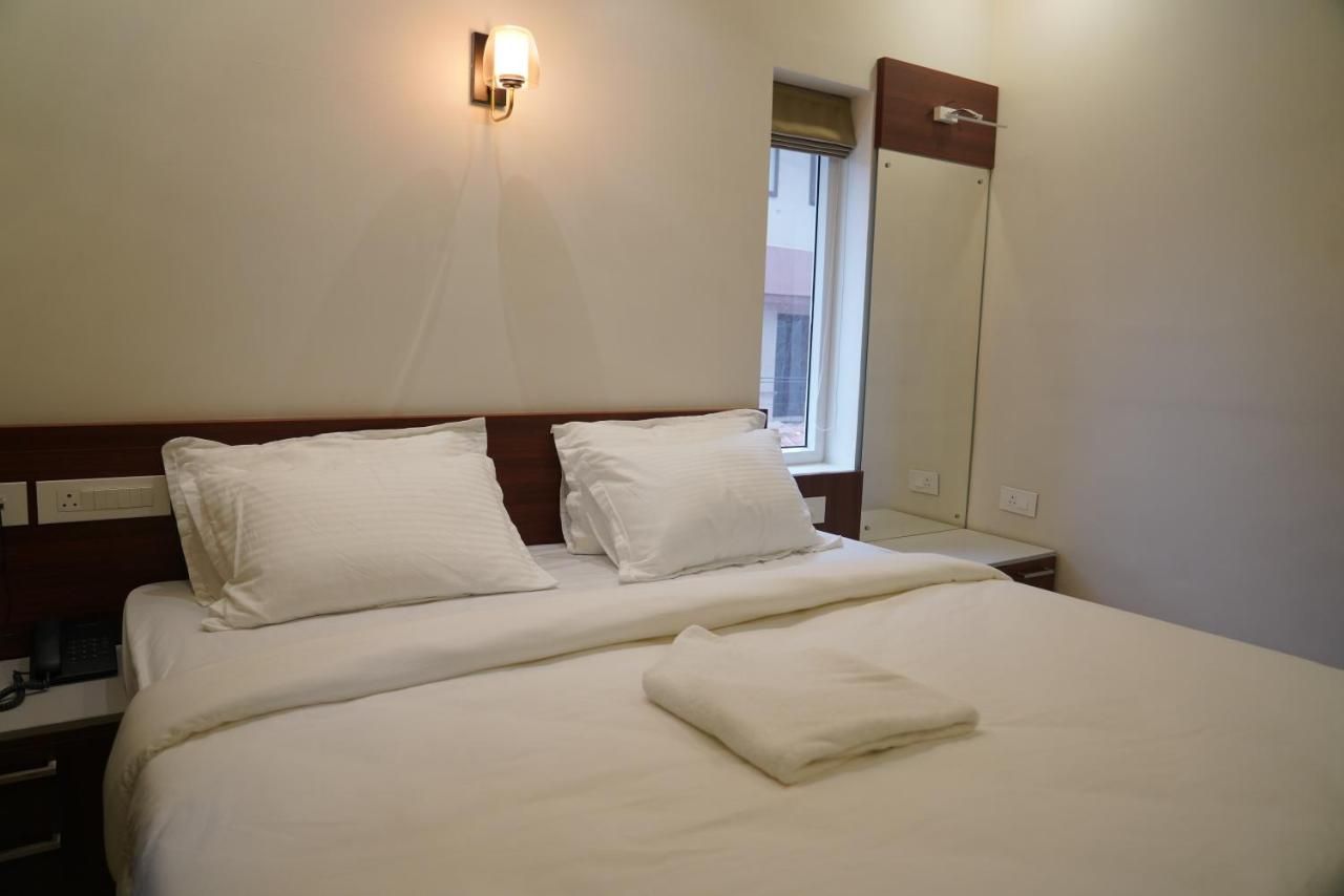 Junior Suite Room AC With Balcony
