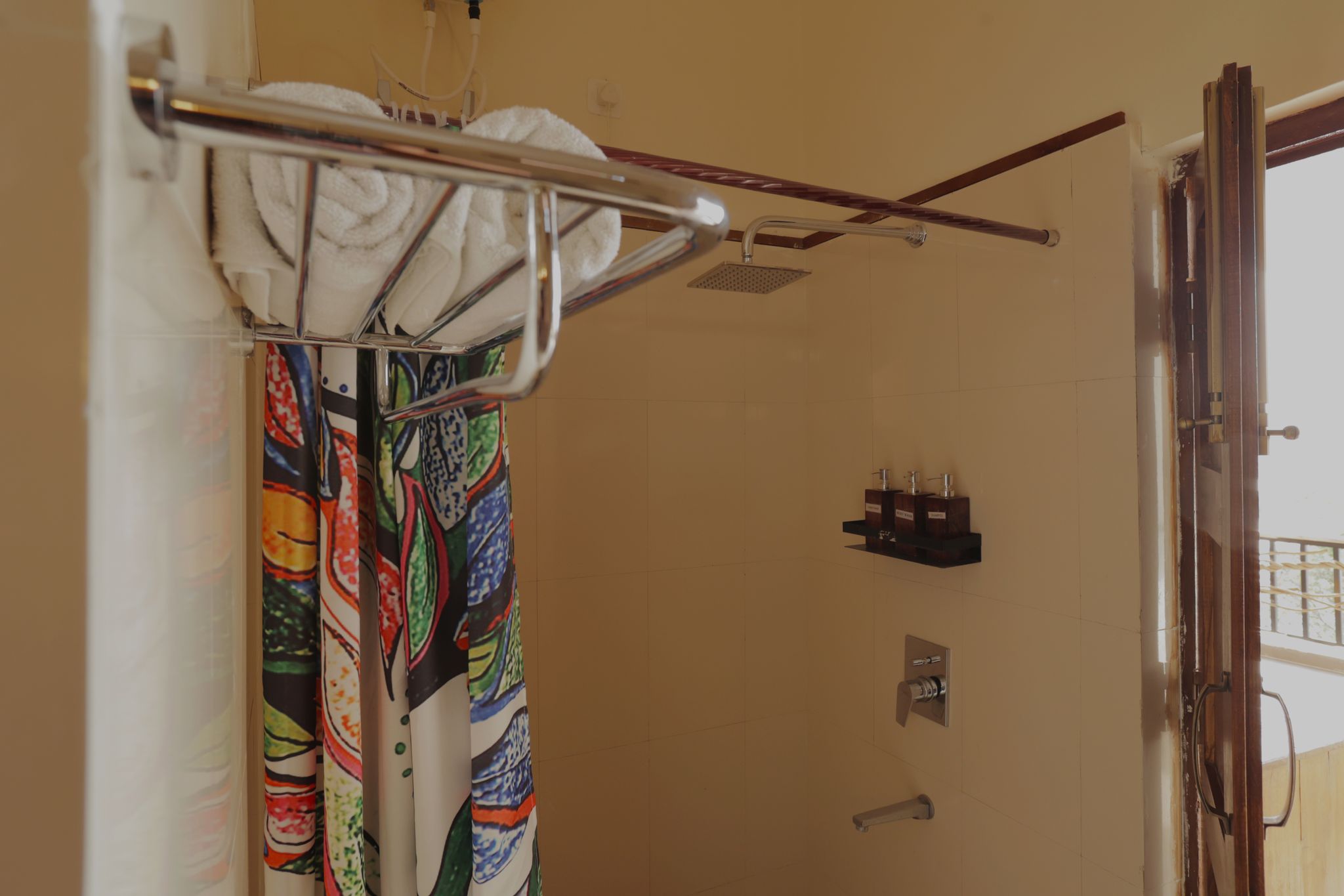 Ken River Lodge Stilted River Facing Cottage With Plunge Pool (For Couples 12