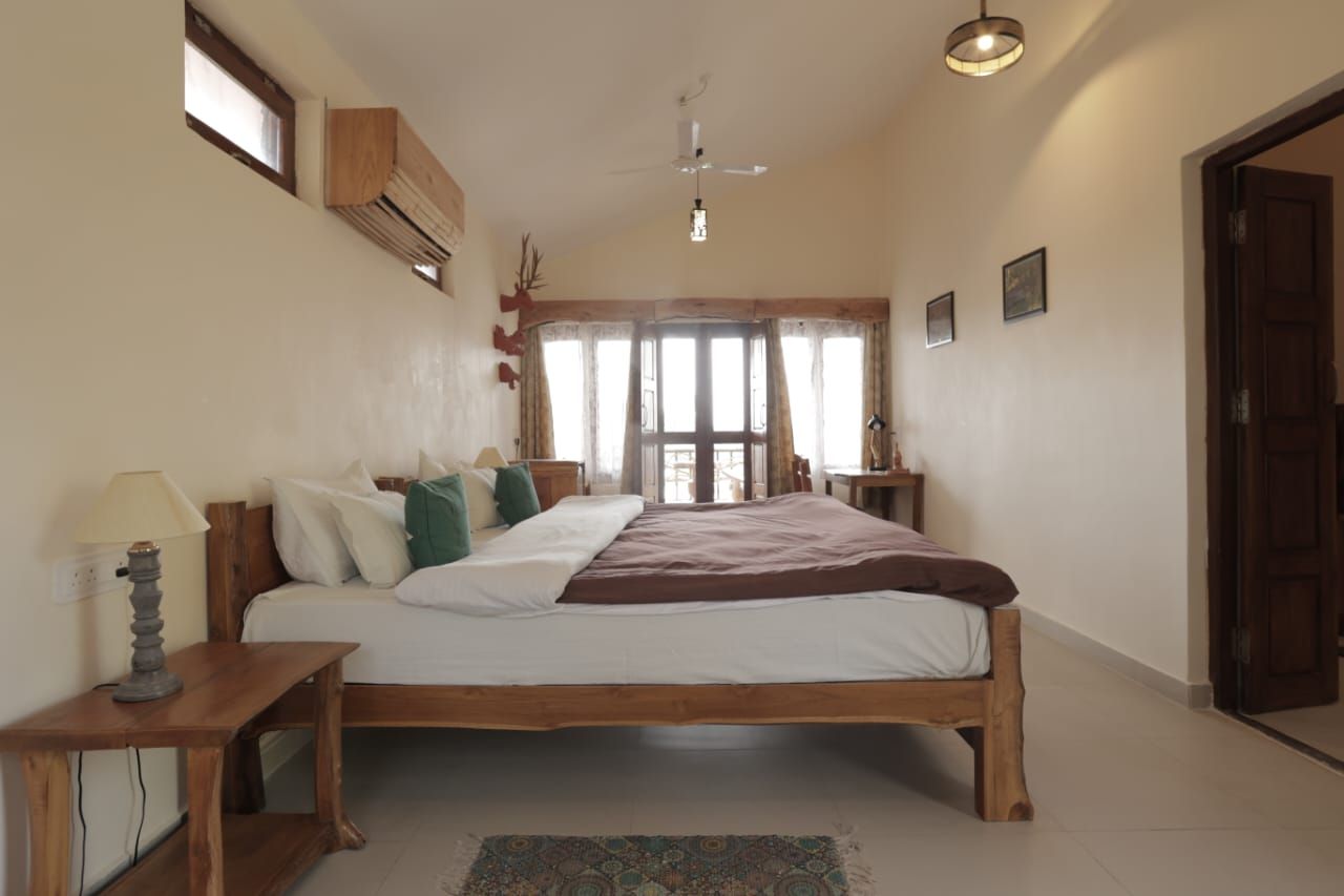 Ken River Lodge Stilted River Facing Cottage With Plunge Pool (For Couples 3