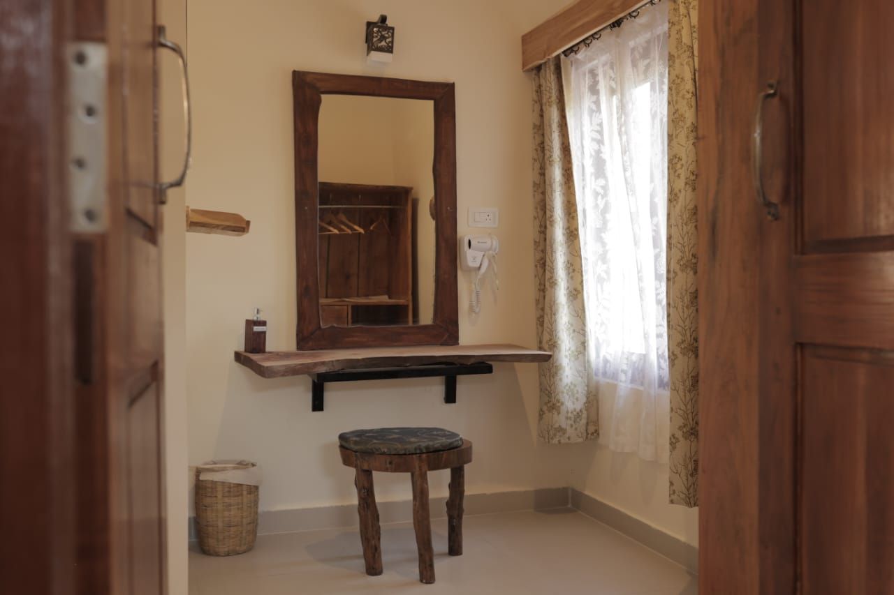 Ken River Lodge Stilted River Facing Cottage With Plunge Pool (For Couples 14