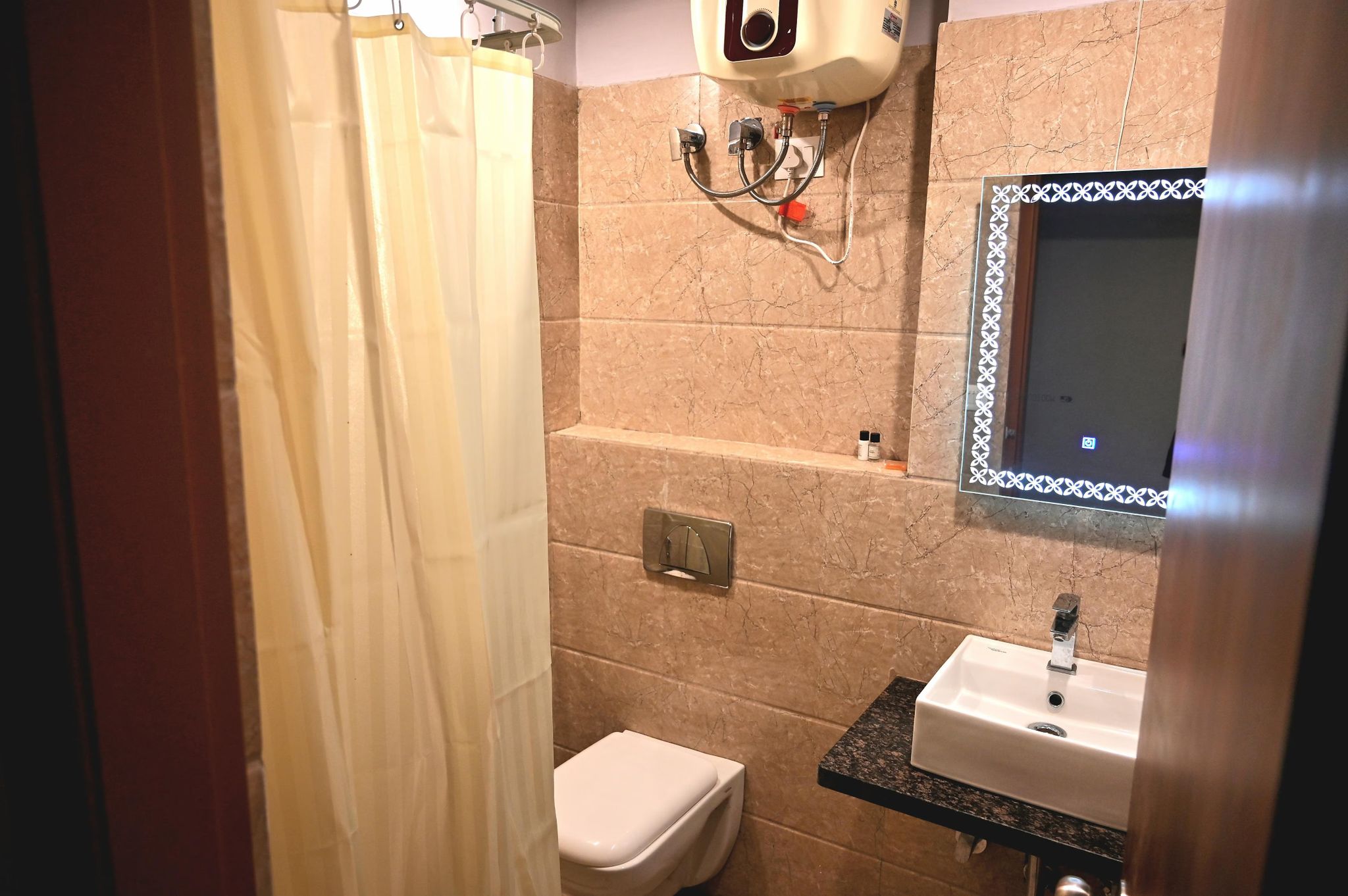 The Sarai Super Deluxe Room 7