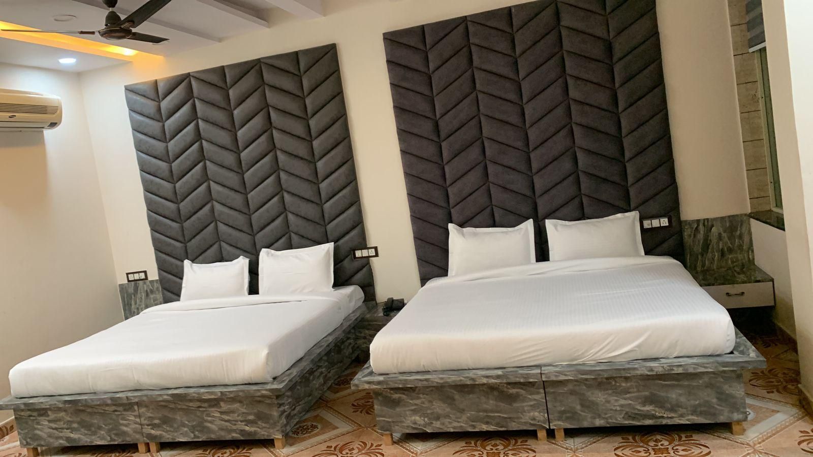 hotel Rajhans Family 4 People