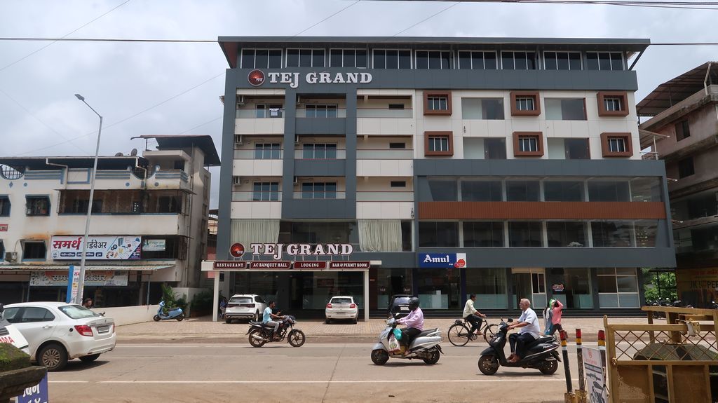 Hotel Tej Grand