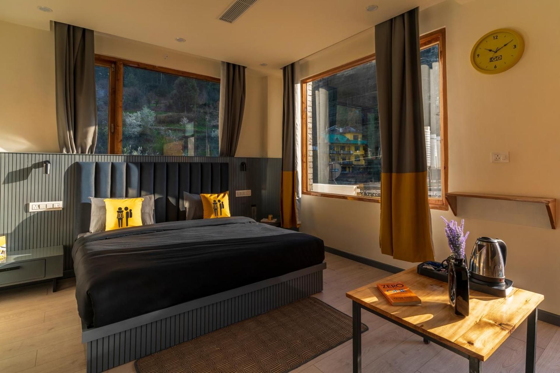 Premium Double Room with Balcony - Non-Smoking