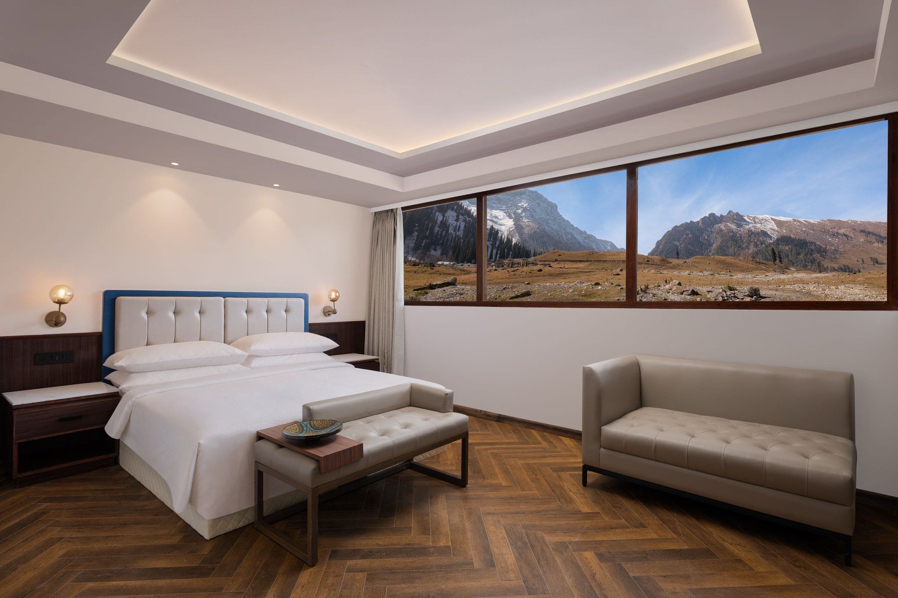 Junior Suite, 1 King, Mountain view
