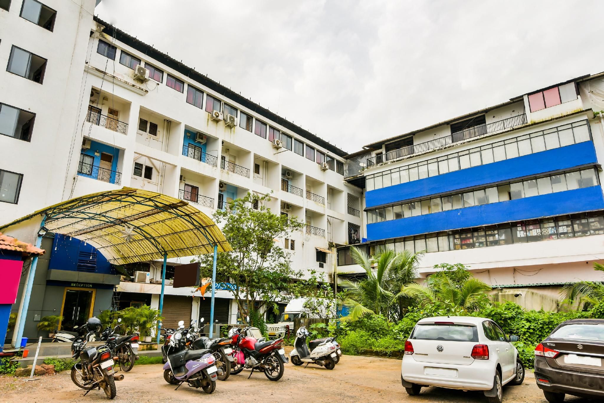 OYO 2320 Hotel Mayura Novacity