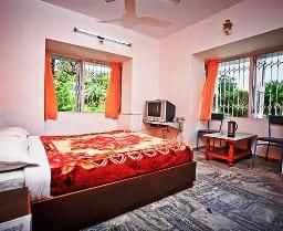 OYO 23500 Hotel Blue Valley Deluxe Room A/C 2